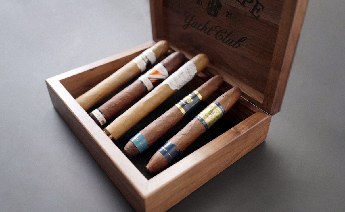 Bored Ape Yacht Club 🍌 tweet media