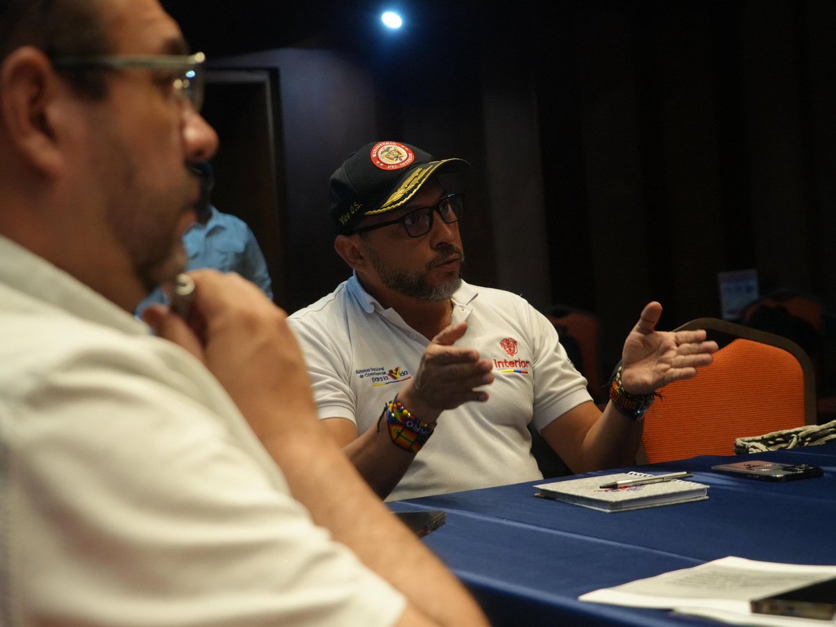 MinInterior's tweet image. Bajo el liderazgo del viceministro de Diálogo Social, @GabrielRondonO, avanzamos en la consolidación de la ruta de diálogo territorial en el departamento de #SanAndrés con el fin de establecer los lineamientos técnicos para la exaltación y el reconocimiento de la población raizal
