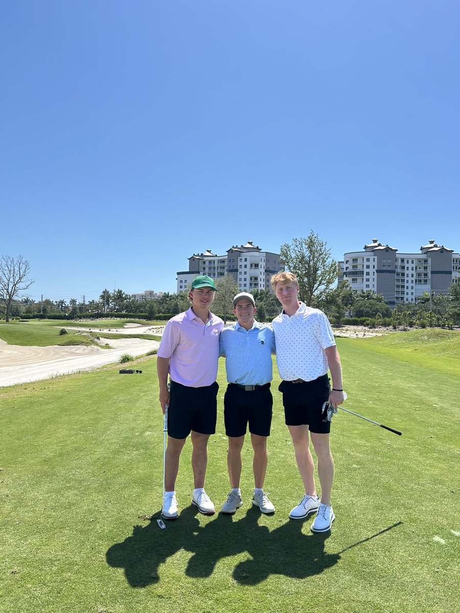 bdunc418's tweet photo. My first time in Naples led me to Kinsale Golf Club. 

Gil Hanse and Jim Wagner did a great job on this property. It felt like a Floridian Lido. The Postage Stamp and the Punchbowl were phenomenal.

To top it off, got to meet some Blackhawks! https://t.co/oGFLpbEnF4