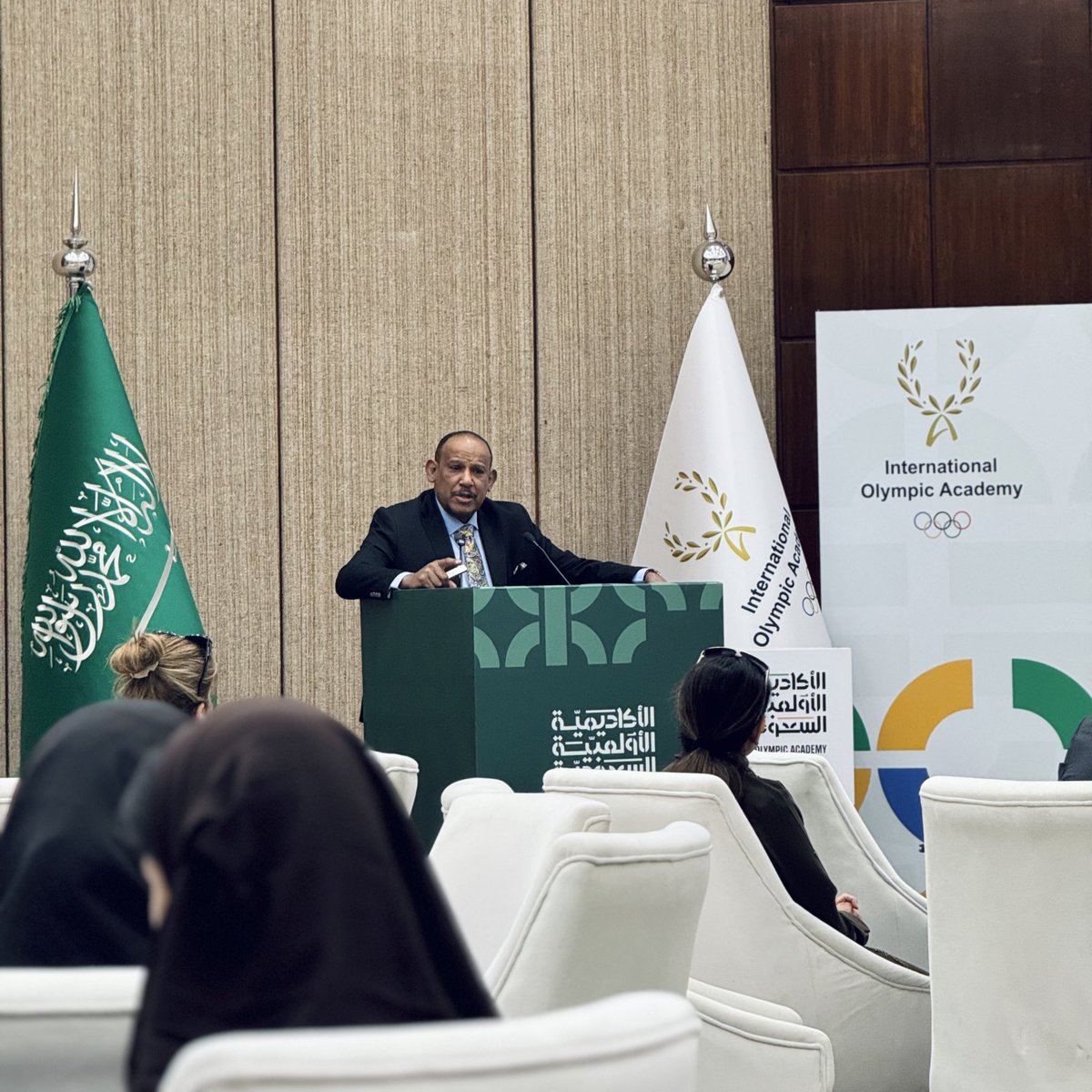 الأكاديمية الأولمبية السعودية tweet media
