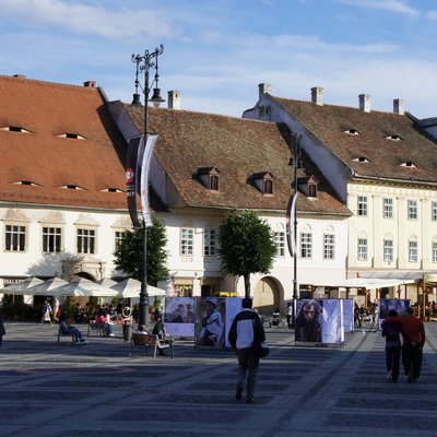 core77's tweet image. While New York is known as "The City That Never Sleeps," Sibiu in Transylvania is known as "The City Where Houses Don't Sleep." There, the steeply-pitched roofs of the houses often feature,… core77.com/posts/143948/I… #Sibiu #Transylvania #Architecture #Travel #HistoricArchitecture