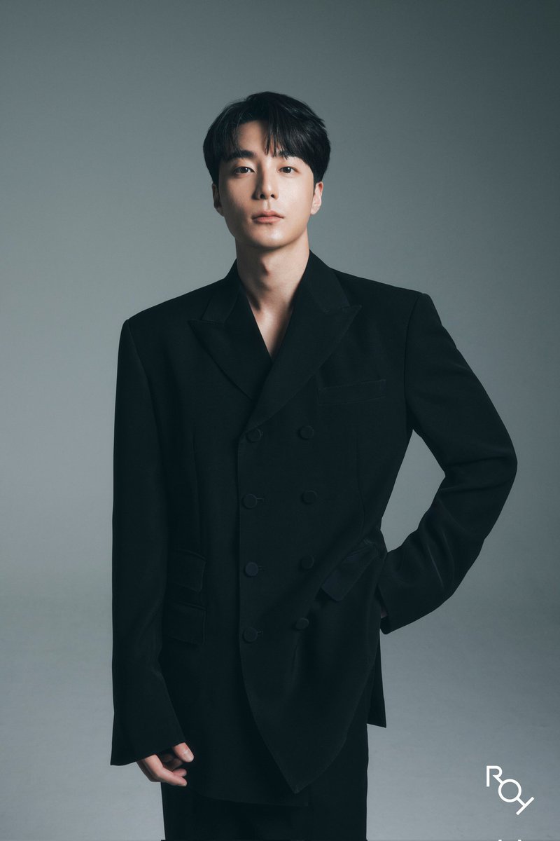plh0703's tweet photo. 앞으로 로이킴 꽁꽁 싸매주세요 싸맬수록 더(후략 https://t.co/jeFkJ3q7lp