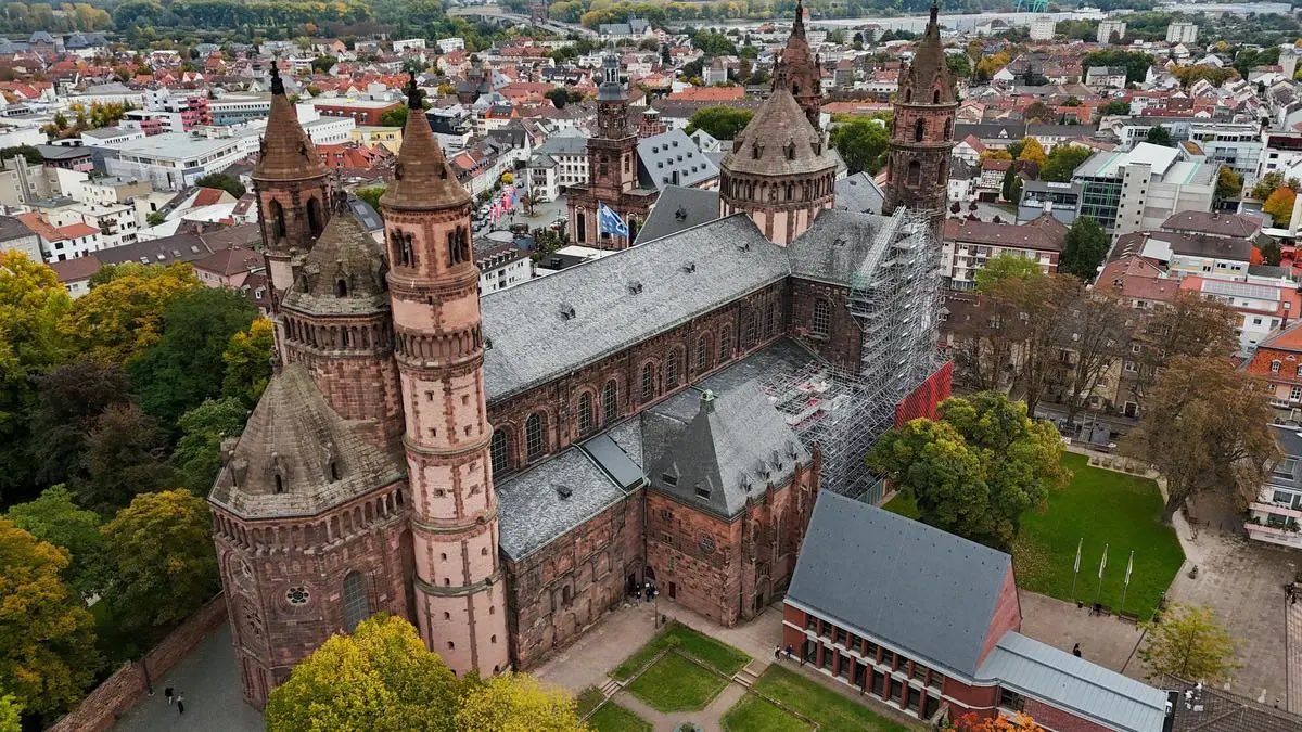 German Catholic Aesthetics tweet media