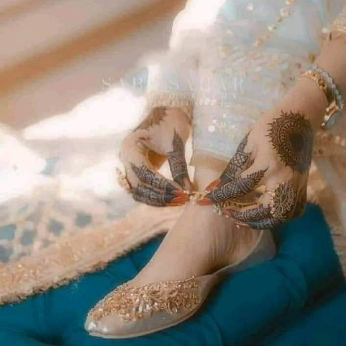 Hurain 💞حورین tweet media