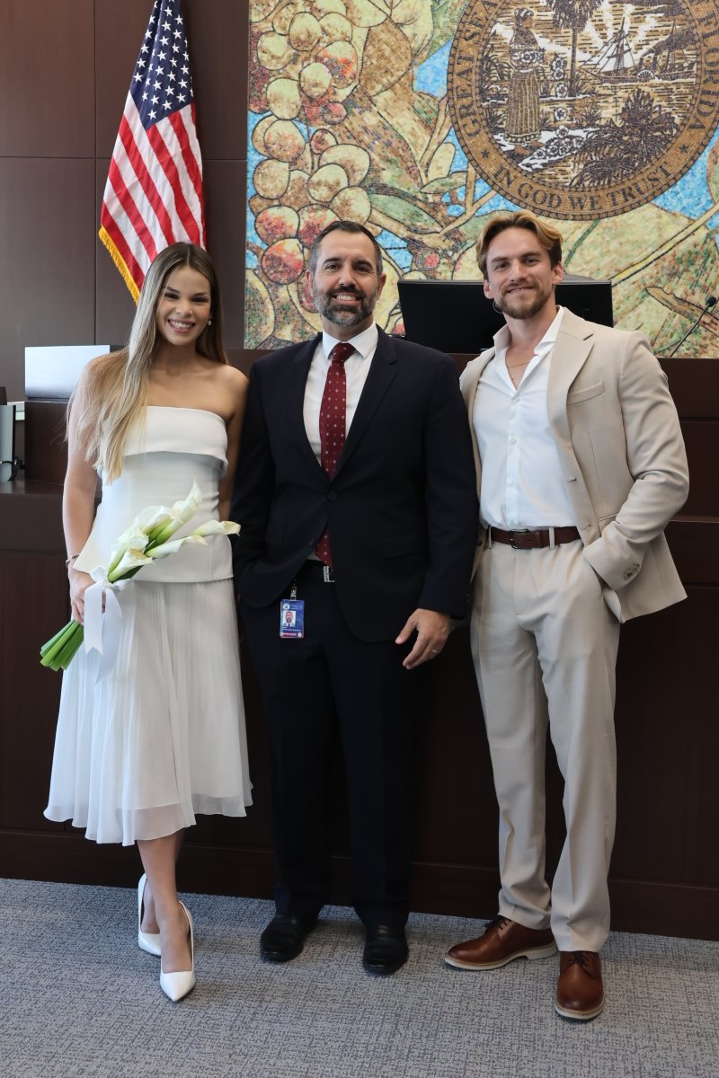 MiamiDadeCOC's tweet photo. Earlier this week, I had the honor of officiating a beautiful wedding in our ceremonial courtroom.

Congratulations to Daniela Marquez Mendoza and Gabriel Aguilar as they begin this new chapter together. Wishing you both a lifetime of love and happiness. 💍 https://t.co/w1lgmrklrN