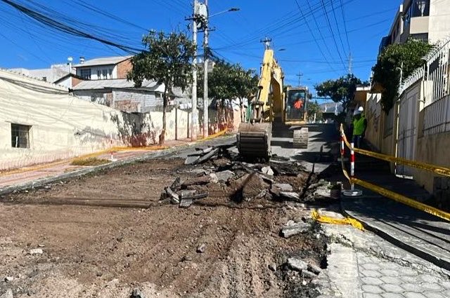 Obras Quito tweet media