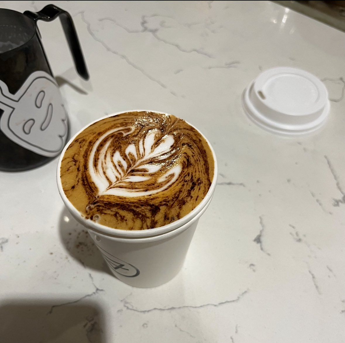 datal0re's tweet photo. datal0re’s life outside of twitter ✨ 
work -> travel -> repeat https://t.co/IEoQJVwwJV