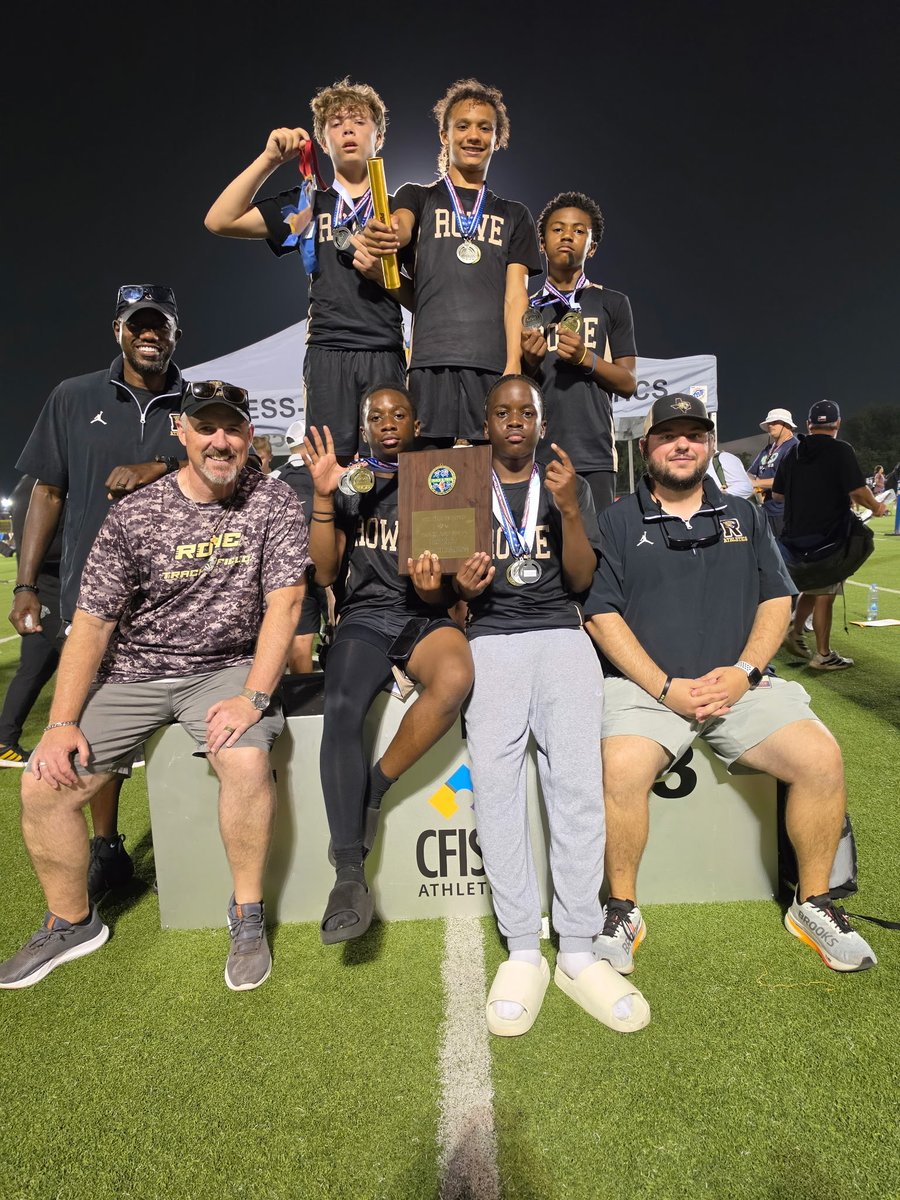 RoweBoysAthl's tweet photo. CONGRATULATIONS TO OUR 7th grade boys on becoming DISTRICT CHAMPIONS IN TRACK ! Great job! So proud of you boys! Coach Woodard, Lancon and Lee did an amazing as well! First time in Rowe History! https://t.co/GJy9FA5m7t