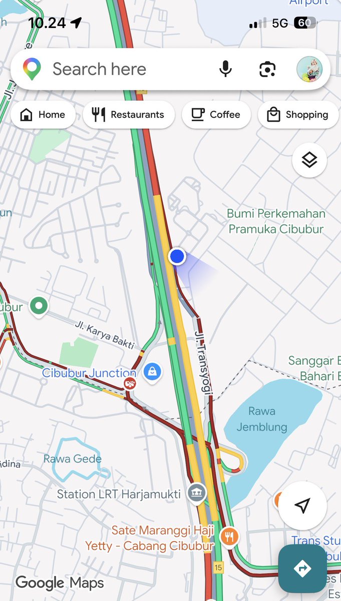kwonhorangis's tweet photo. Hilangin cibubur dari rute d11 gak?! @PT_Transjakarta https://t.co/hKBYS9lWg4
