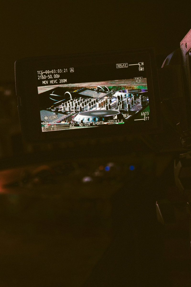 hannie ☻ tweet media