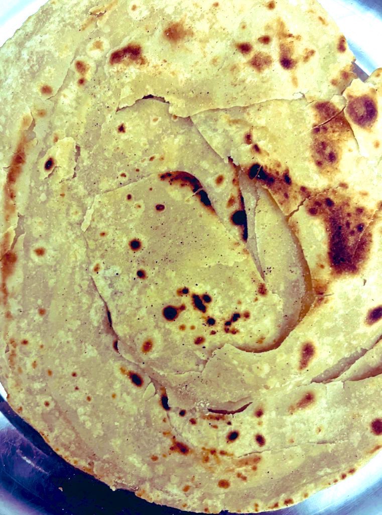 sherni2413's tweet image. Today’s special dinner kheer, sahi paneer aur laccha parantha made by master chef 👩🏻‍🍳 Lovely Choudhary 😍😍😋😋❤️
#dinner