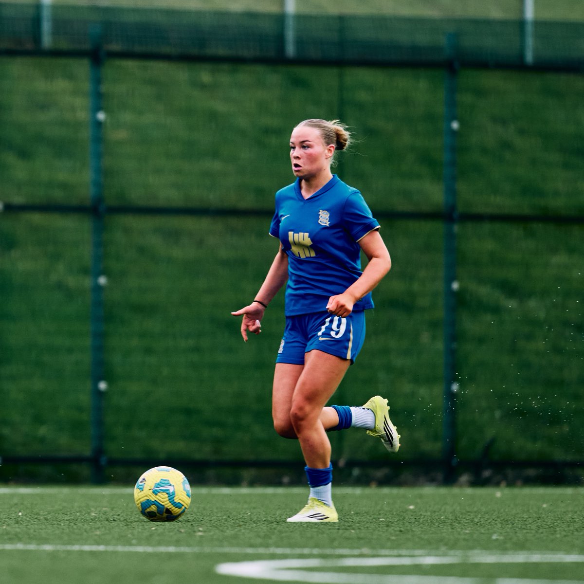 Rounding the campaign off with a win. 🙌

Goals from Jess Ashfield, Lily Jaynes and Kaitlyn Hicks-Kenward secured a 3-2 win against Charlton for our Under-21s.