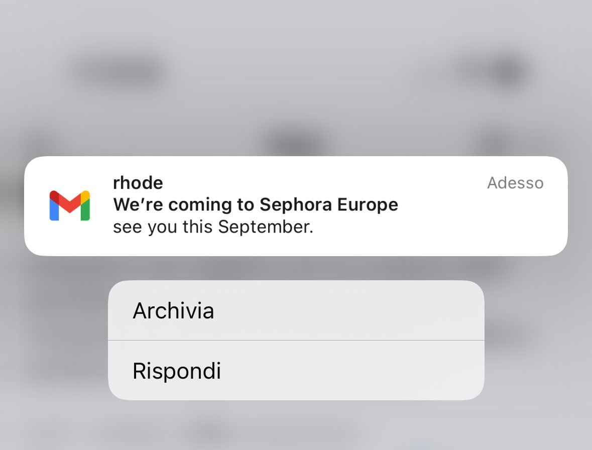 mandvzukic's tweet photo. RHODE DA SEPHORA AAAAOOOO???? https://t.co/Gff735Veyc