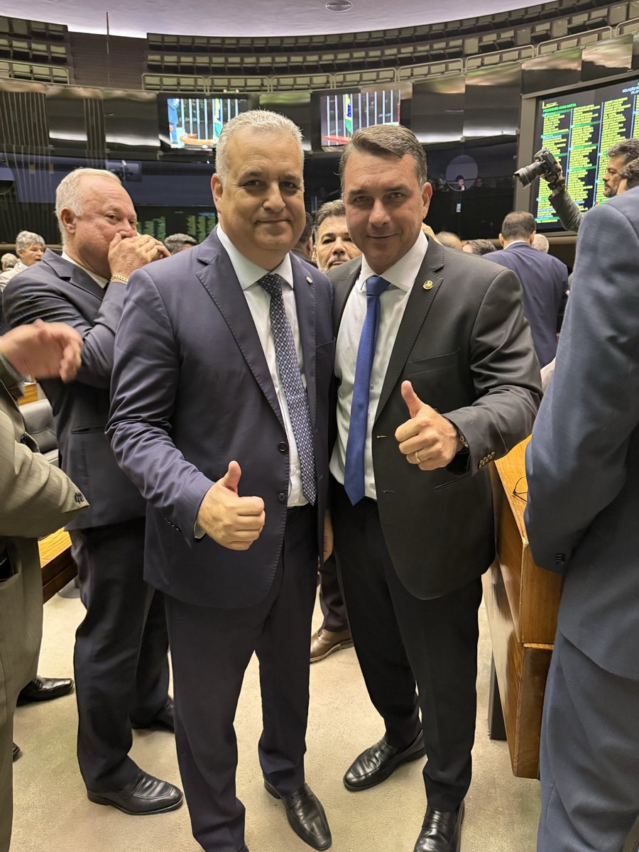 Alfredo Gaspar tweet media