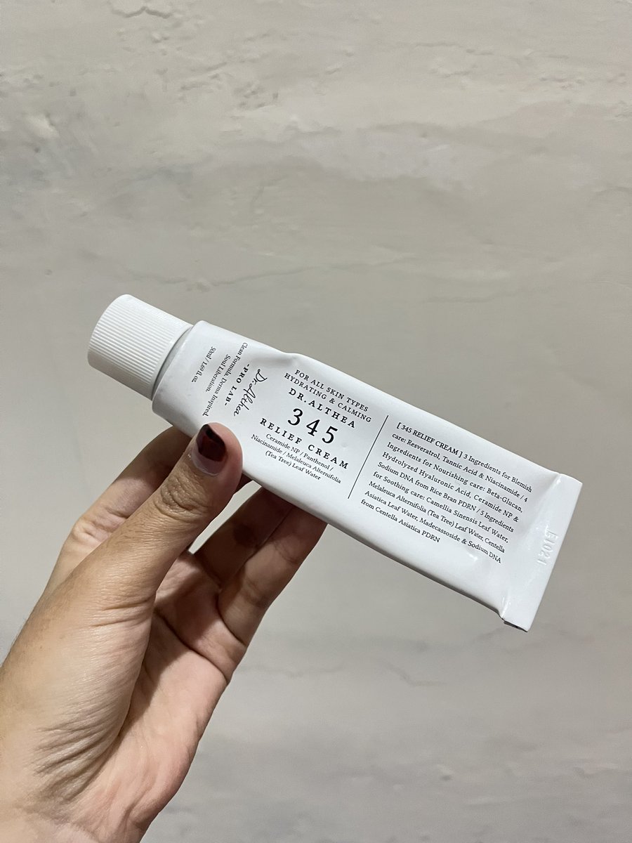 amacipetcolle's tweet photo. WTS PL ori yaaa
dr althea 345 sisa 50%an 100k 
dr althea vitamin c serum 85%an 170k 

minus gaada dusnya aja 
bisa oren ada admin 5% yahhh
dom karawang cikampek https://t.co/3ovvmZSUVo