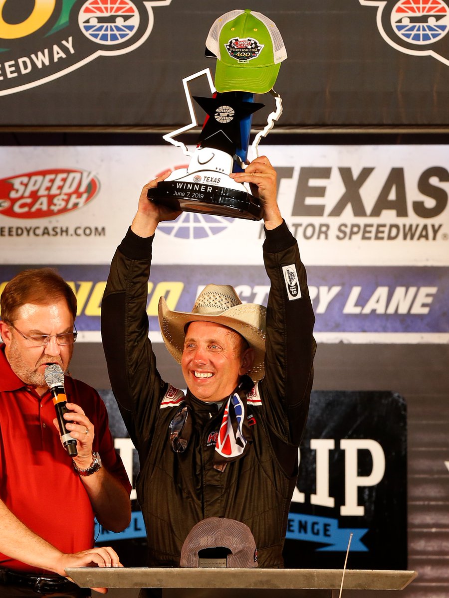 NASCAR CRAFTSMAN Trucks tweet media