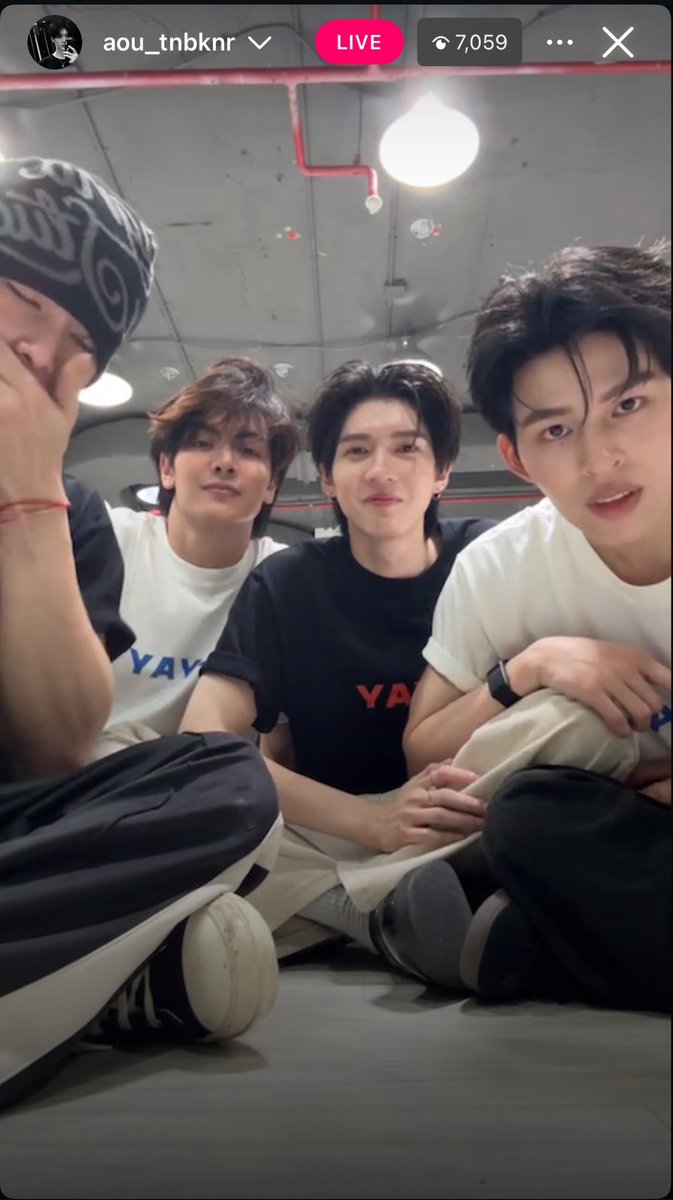AouFamily's tweet image. ท่าน CEO มาไลฟ์คั้บบบบ ด่วน !

🔗 instagram.com/aou_tnbknr/liv…

#JASPER #aou_tnbknr