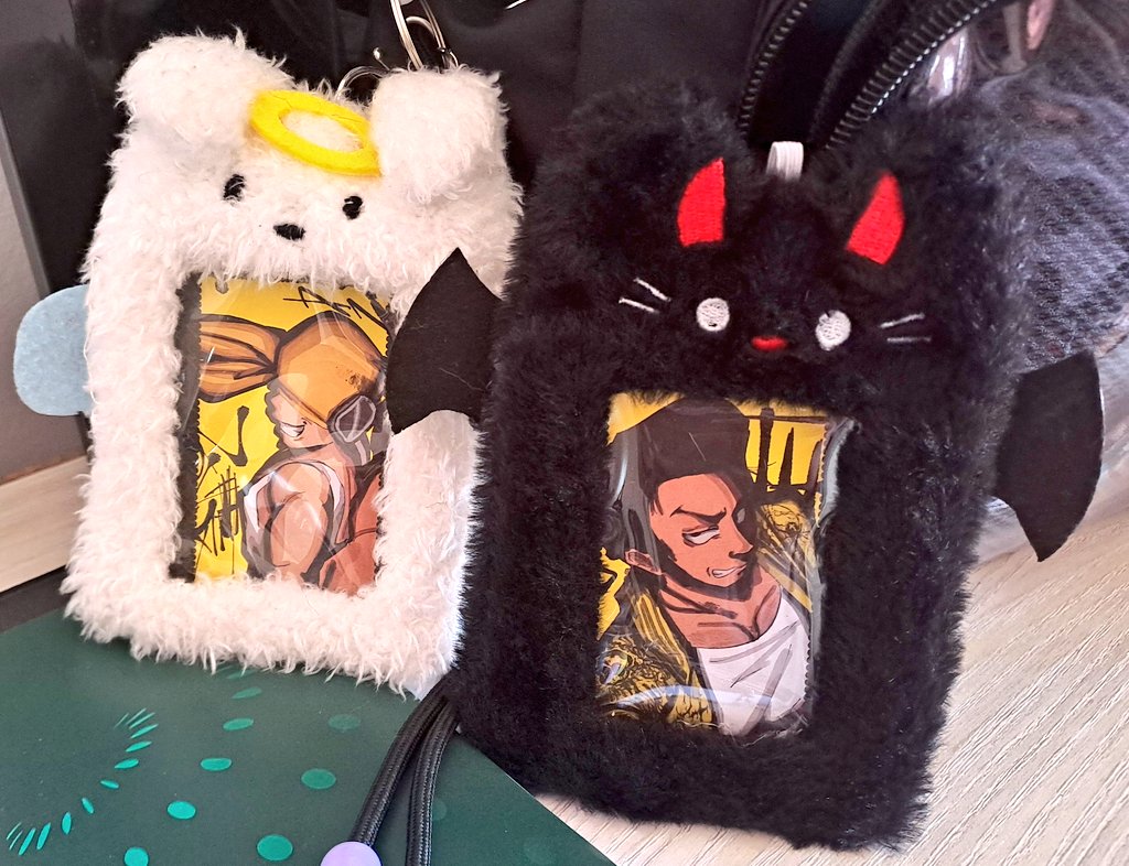 THE X0ZMOS 🤍 is doing uni and art tweet media