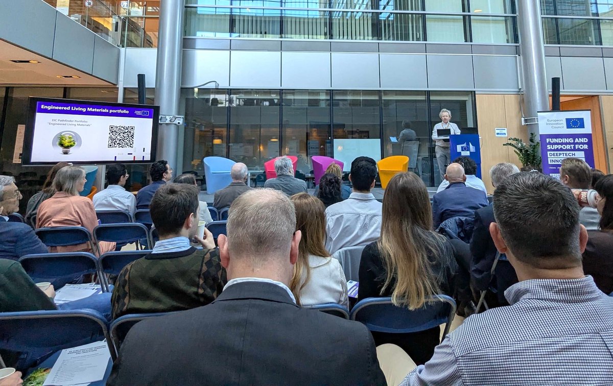Bioaction_eic's tweet photo. Our partners are in Brussels for a workshop on the regulatory landscape for Engineered  Living Materials. 🇪🇺🤝 Our @EUeic project will present and explore how this field and its technologies can navigate the path to market.

#EngineeredLivingMaterials #Biotech #HorizonEU #EUeic https://t.co/Ymuo4pklAa