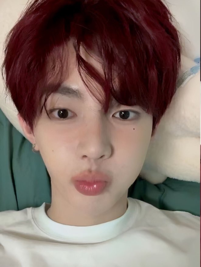 babypowderhao's tweet photo. i’m including hao forever idc.

#ZRSD #ZeroseSelcaDay
#ZHANGHAO #zrsd @ZB1_official https://t.co/0i6uNSOmIm