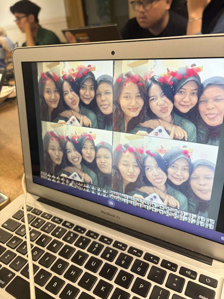 jeliitAAAAA's tweet photo. https://t.co/ZQh3IjAmTr