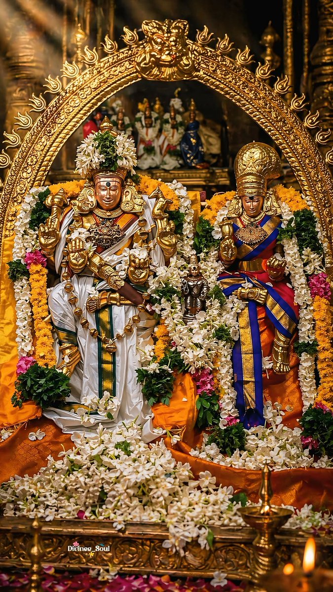 Bhairavinachiya's tweet photo. மீனாட்சி சுந்தரேஷ்வரர் 
❤️ https://t.co/Nv1hft0eaI