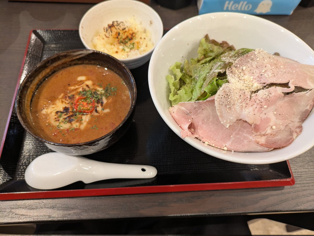 くっくろびん tweet media