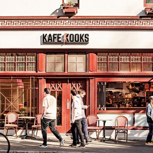 LazyStardust5's tweet image. Kafe Kooks⚡☕🍸
#NewYork #Sidney