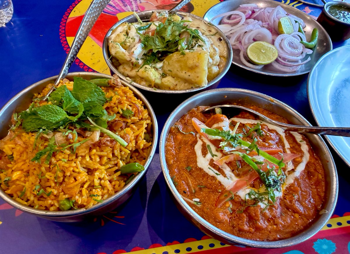 てるや tweet media