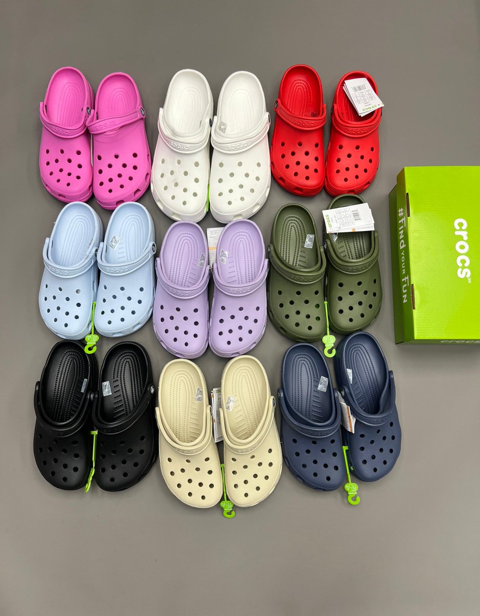 EazyFits's tweet image. RESTOCKED❗❗❗ Classic Clogs, Available in all colors.

✨Available Sizes: 40 - 45
✨Price: ₦28,000

🛒 Need this for your collection? Send us a DM or WhatsApp message at 0909 803 3006.

#eazyfits #crocs #classic #easywaka #casual #footwear #eazyfitsng