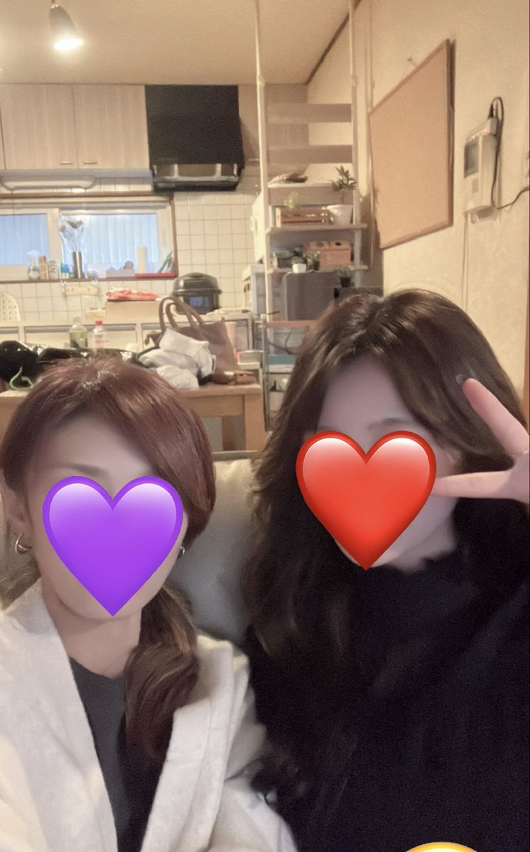 @ゆっか tweet media