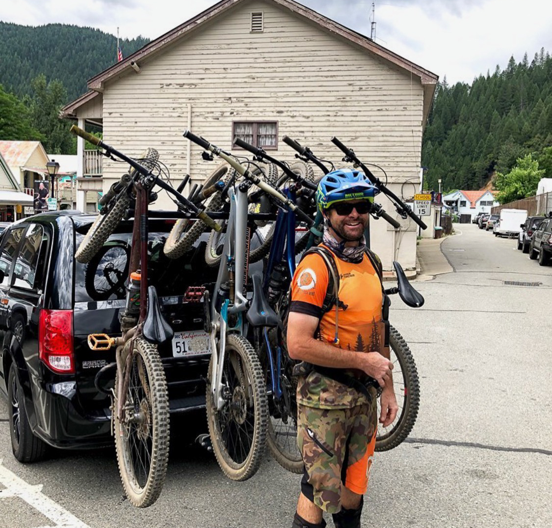 mtbskillscoach's tweet image. Don't get overwhelmed trying to pick a new #bikerack. You should be excited, not dreading it. With lots of choices on styles and sizes, here's a few tips on choosing and some of our favorites.

👇 Rack ‘Em - Best Rear #Bike Rack And More
asingletrackmind.com/rear-bike-rack/