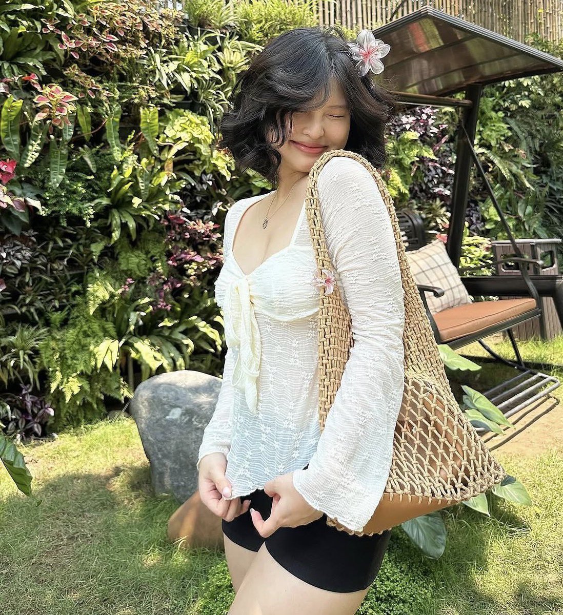 Lọ vương và tư liệu của ngài tweet media