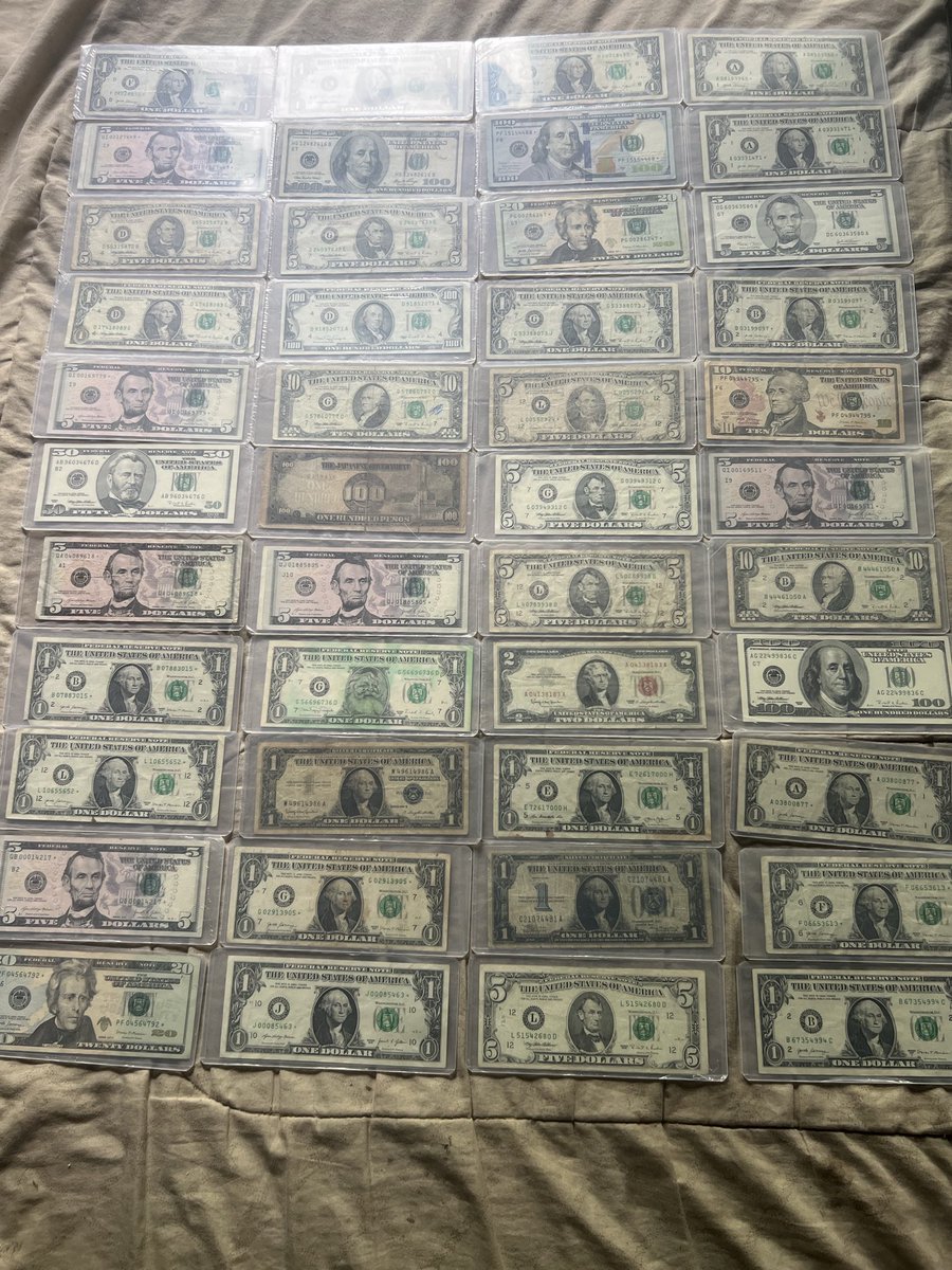 preveyon's tweet photo. Even I found a whole box I was fishing at Marquette Park on 67th in California. I end up finding a whole box full of money that might be worth some in the metal box think that the money ain’t getting messed up. https://t.co/bKgYPozzc8