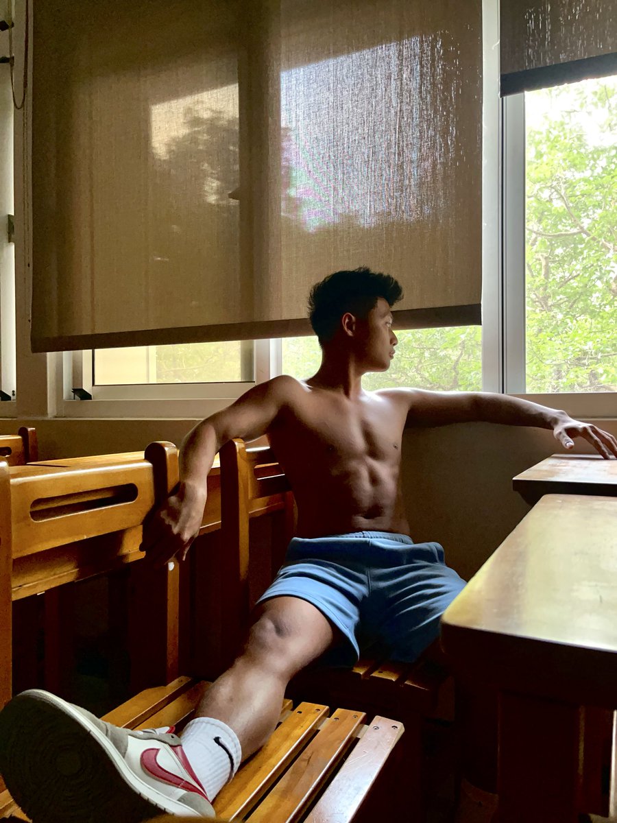 黑皮仔 tweet media