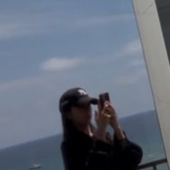 gyounjs2's tweet photo. シアちゃんのインスタにひょっこり🫧 https://t.co/ucpzghxtxx