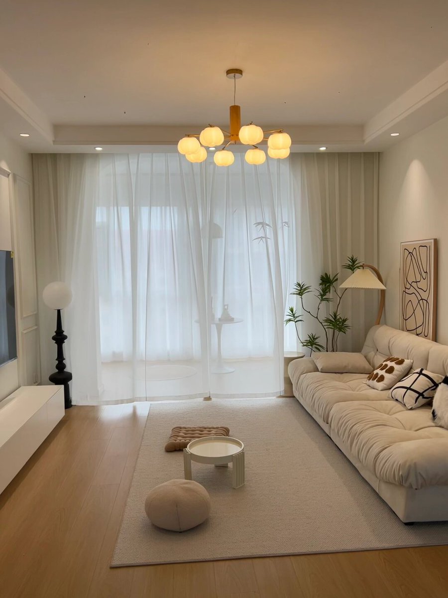 karim_elmasry1's tweet image. Cozy Sunday morning vibes  Coffee in hand, sunlight through the window, and a good book. Perfect slow start to the day  #HomeVibes #SundayMorning
