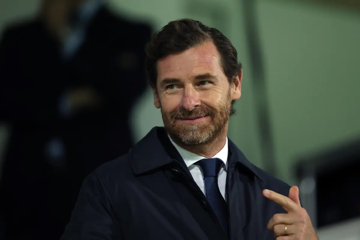 🗣️AVB: “FC Porto ganhou a Taça dos Campeões Europeus, ganhou a Champions, venceu a Taça UEFA, Liga Europa e foi vencedor da Taça Intercontinental por duas vezes! Foi campeão nacional, bicampeão, tricampeão, tetracampeão, pentacampeão. E esse trauma, pelos vistos, não passa”