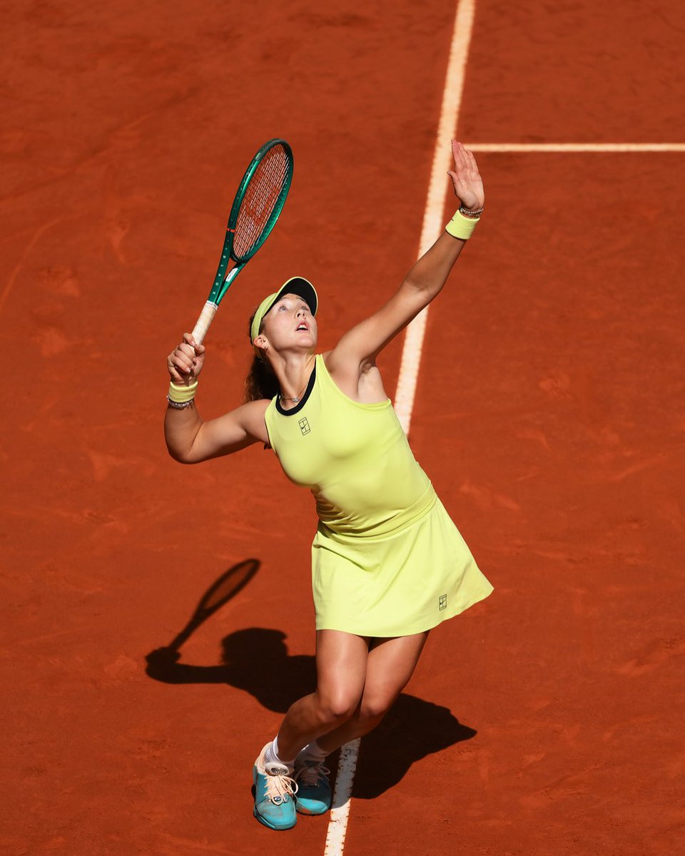 MAKING HER MARK ✨

Mirra Andreeva makes her way past Baptiste in straight sets to take the first spot in the Madrid finals!

#MMOPEN