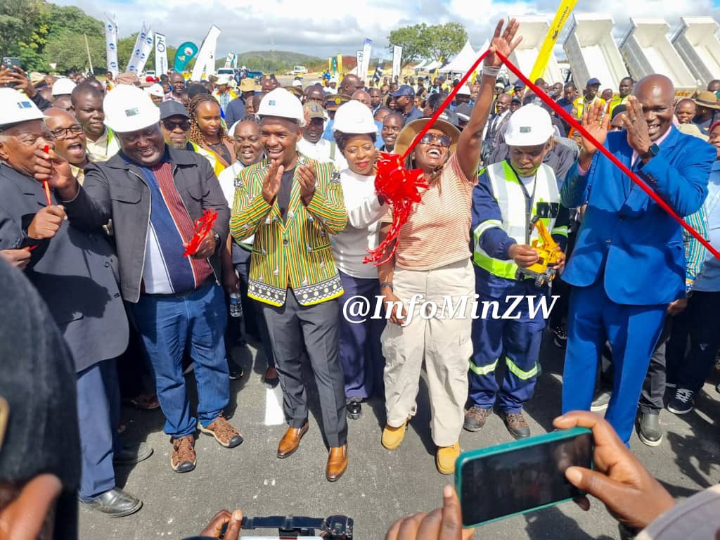 MASVINGO
Today, the Minister of Transport and Infrastructural Development, Hon. F.T.  Mhona, officially opened the  Mucheke River Bridge along Harare-Masvingo-Beitbridge road.

The Minister stressed that Mucheke River Bridge is a key infrastructural point  which provides an easy