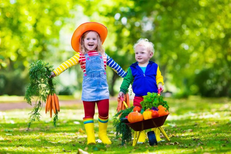 lavmag's tweet photo. FROM THE EDITOR @noahjaymitchell:  Been farmin' long?  As more diverse voices enter the world of farming, they’ll inevitably introduce new ideas that will ultimately change it for the better.  Read more at https://t.co/DLixry4xbE https://t.co/uEpSkOA99M
