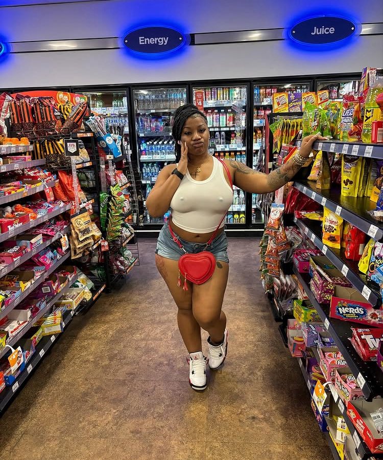 M$.CBFW 👸🏽♟️ tweet media