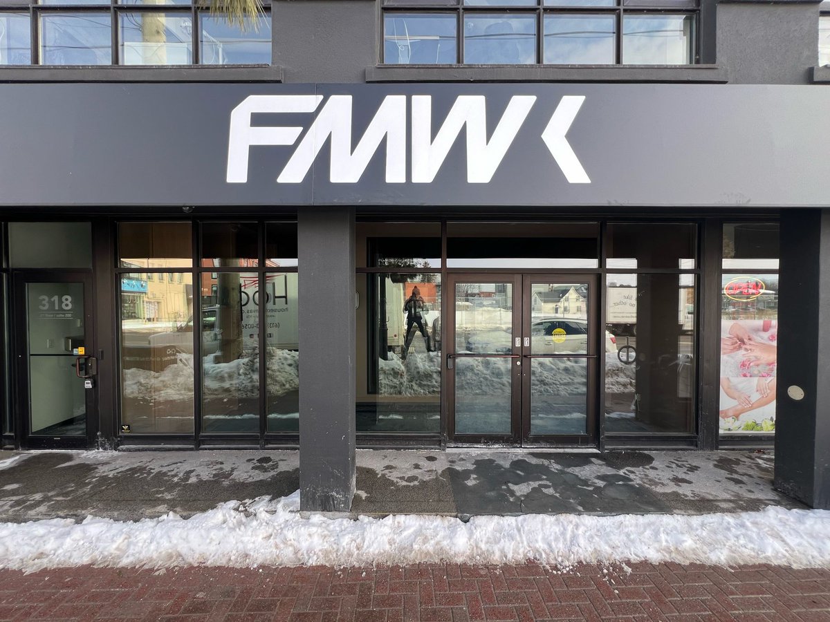 house_of_canvas's tweet photo. Clean, classic, and built to last. We recovered these awnings for FMWK in Westboro, giving the storefront a more refined and welcoming presence.

Product: HOC Custom Accent Awnings https://t.co/SoOVNkEZfj
