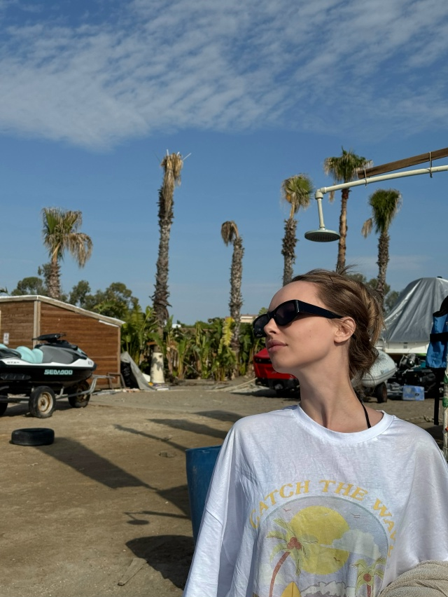 Laura_cabin's tweet photo. Sunny and beautiful weather🌊 https://t.co/N9gKFlFkqx