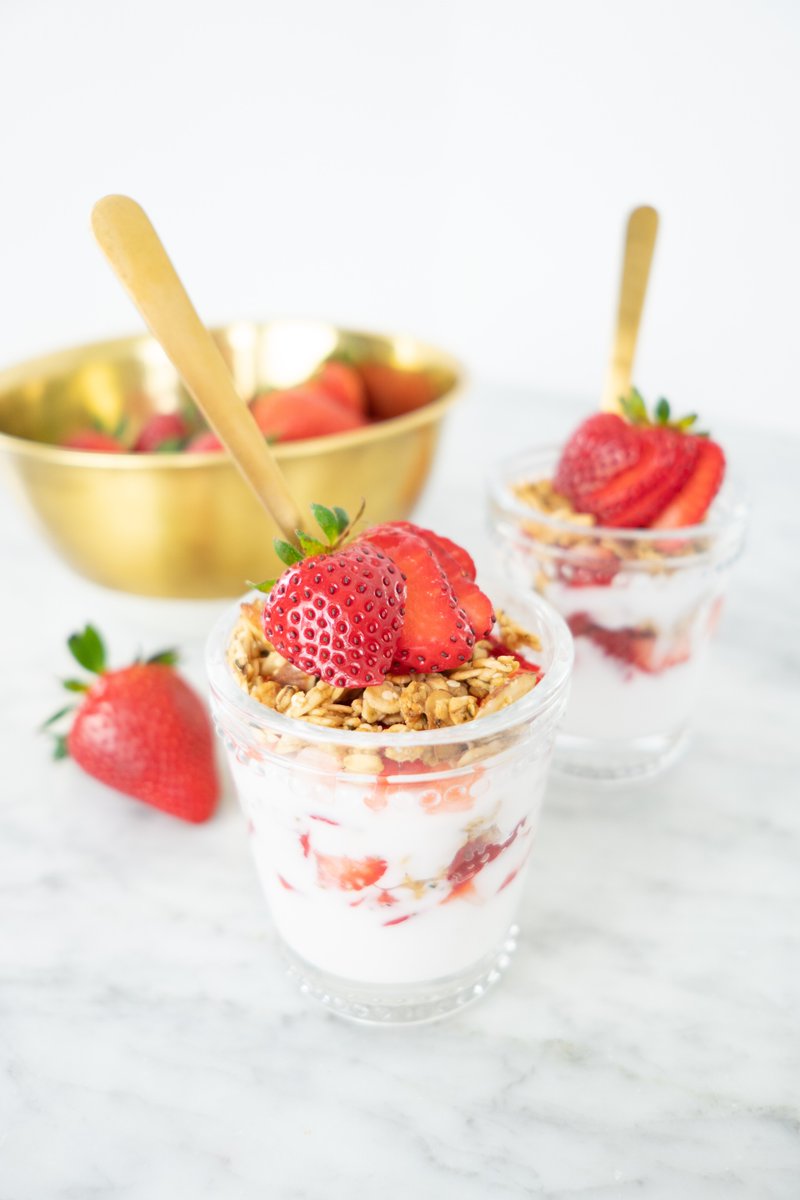 CA Strawberries tweet media