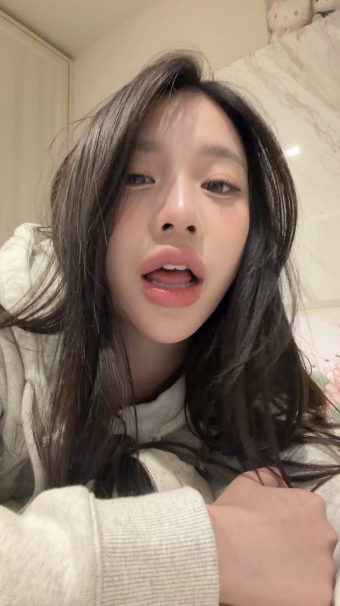 ใครครับเนี่ยเนี่ยเนี่ย tweet media