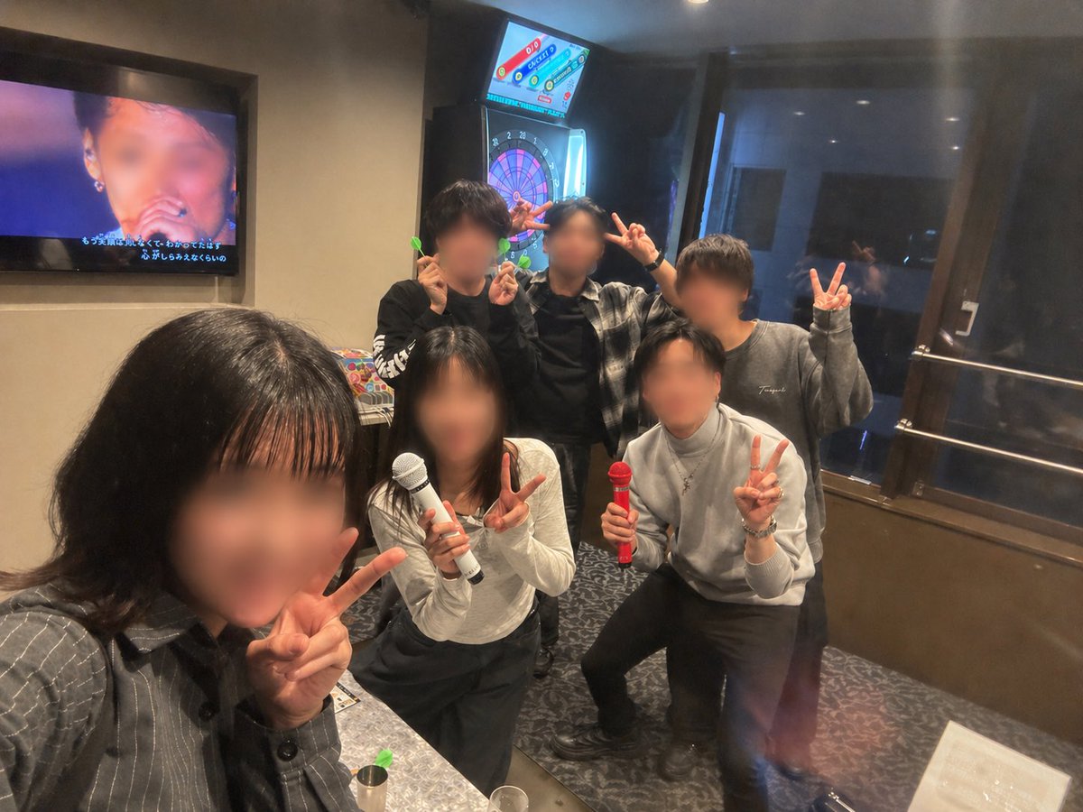もとむと tweet media
