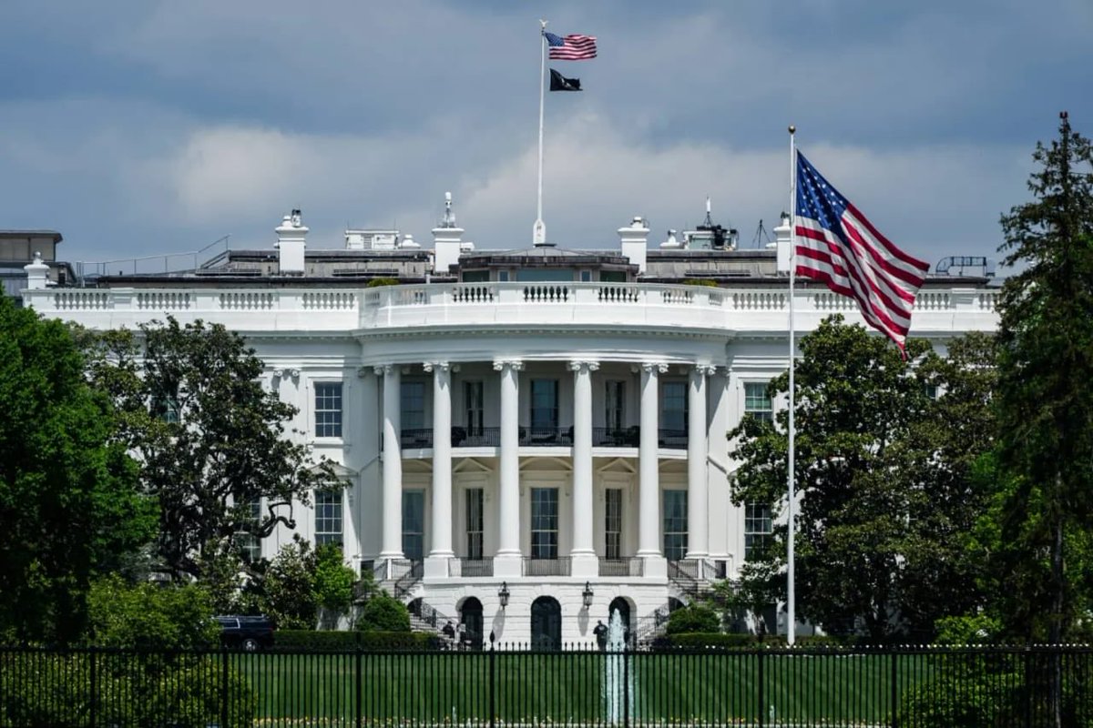 البيت الأبيض يدرس إجراءات لزيادة إنتاج النفط الأمريكي قريباً