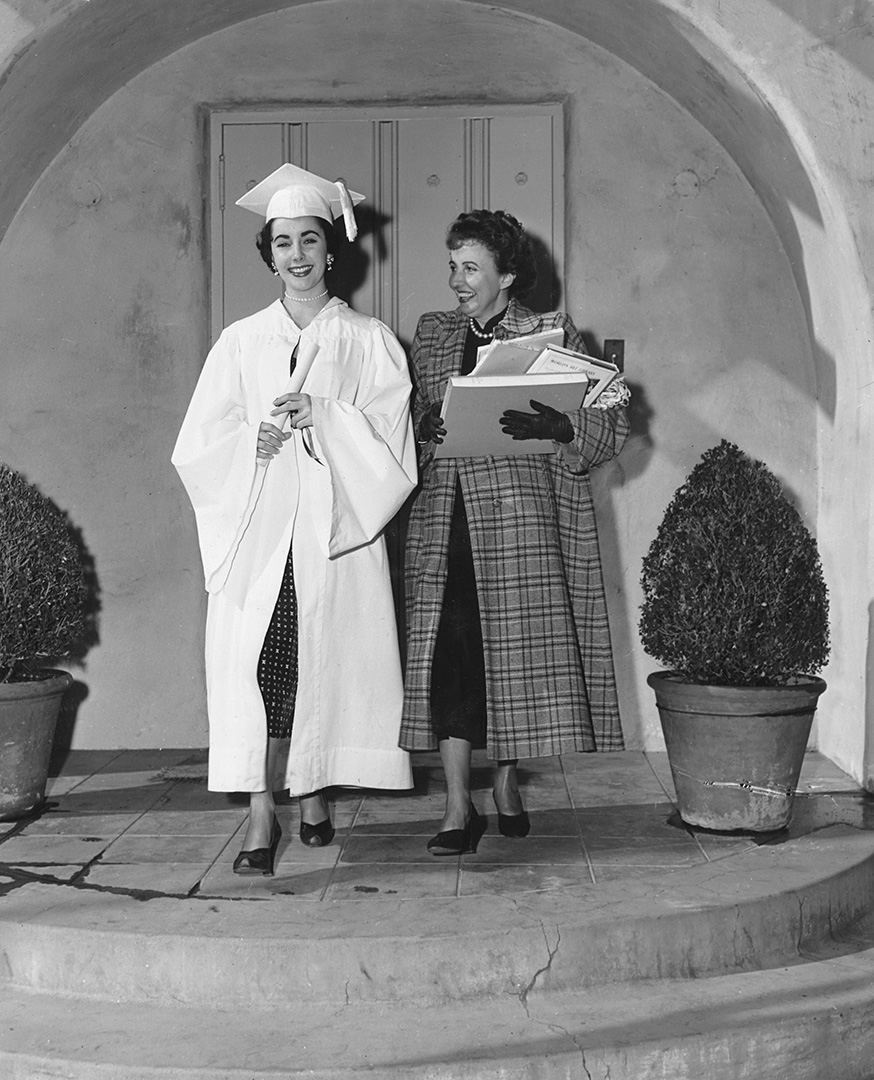 Elizabeth Taylor tweet media