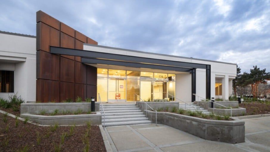 CREMarketBeat's tweet image. Rio Tech Office Park in North San Jose Sells for $164.3M

Read the full article below...

cremarketbeat.com/rio-tech-offic…

#CRE #office